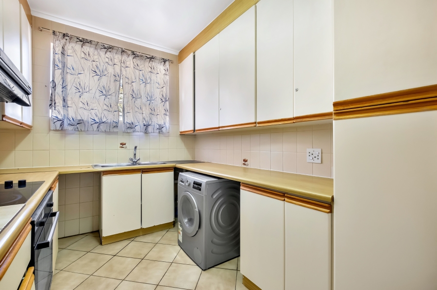 2 Bedroom Property for Sale in Illovo Gauteng