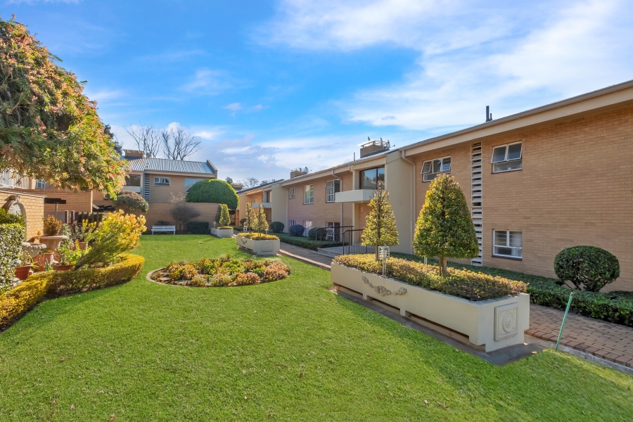 2 Bedroom Property for Sale in Illovo Gauteng
