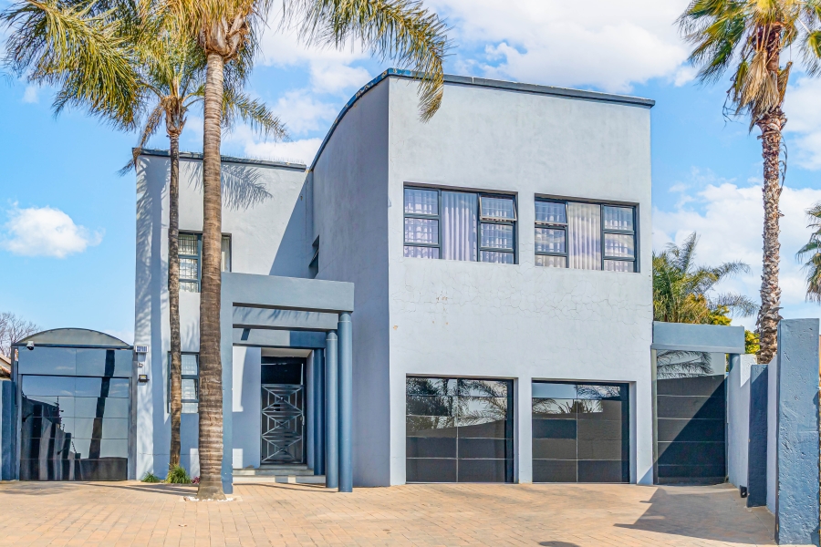 4 Bedroom Property for Sale in Marlboro Gardens Gauteng