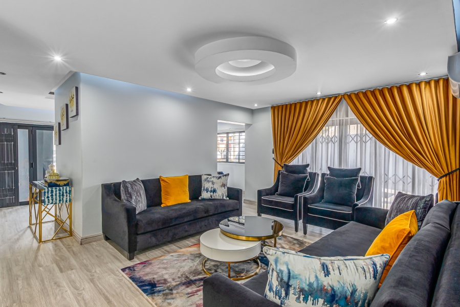 4 Bedroom Property for Sale in Marlboro Gardens Gauteng
