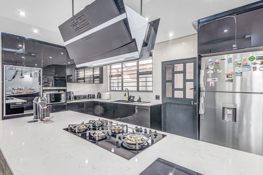 4 Bedroom Property for Sale in Marlboro Gardens Gauteng