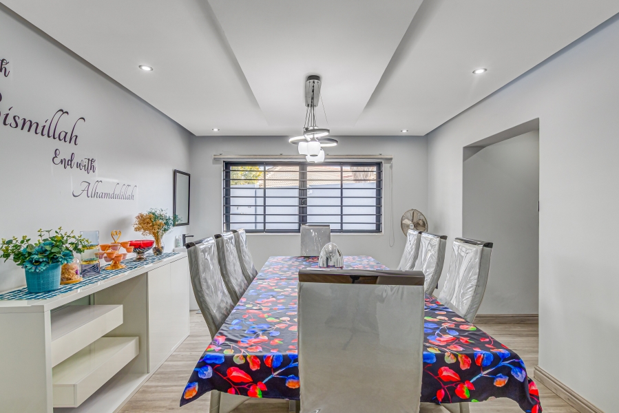 4 Bedroom Property for Sale in Marlboro Gardens Gauteng