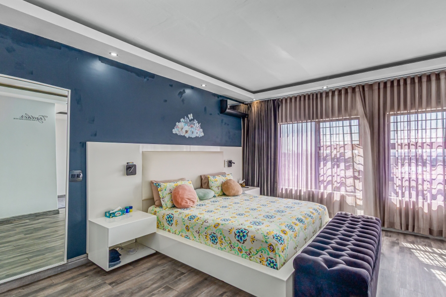 4 Bedroom Property for Sale in Marlboro Gardens Gauteng