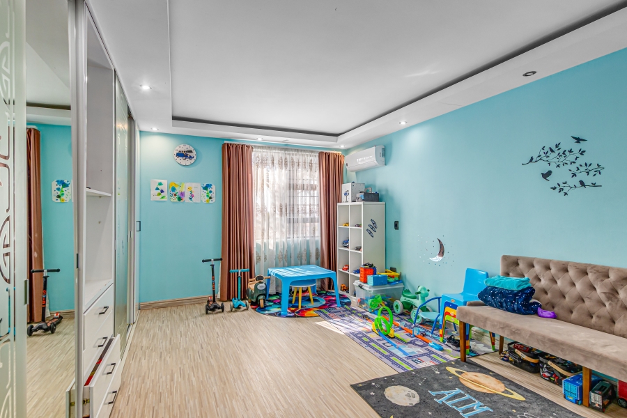 4 Bedroom Property for Sale in Marlboro Gardens Gauteng