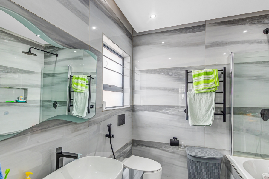 4 Bedroom Property for Sale in Marlboro Gardens Gauteng