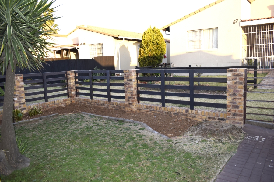 2 Bedroom Property for Sale in Elspark Gauteng