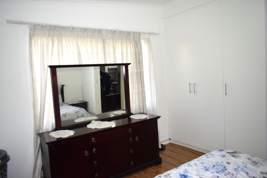2 Bedroom Property for Sale in Elspark Gauteng