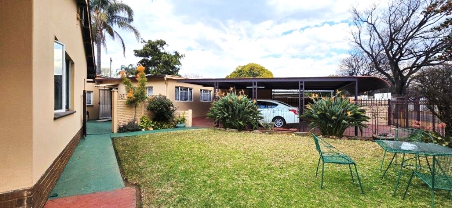 4 Bedroom Property for Sale in Moregloed Gauteng