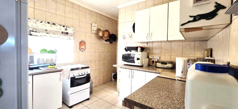 4 Bedroom Property for Sale in Moregloed Gauteng