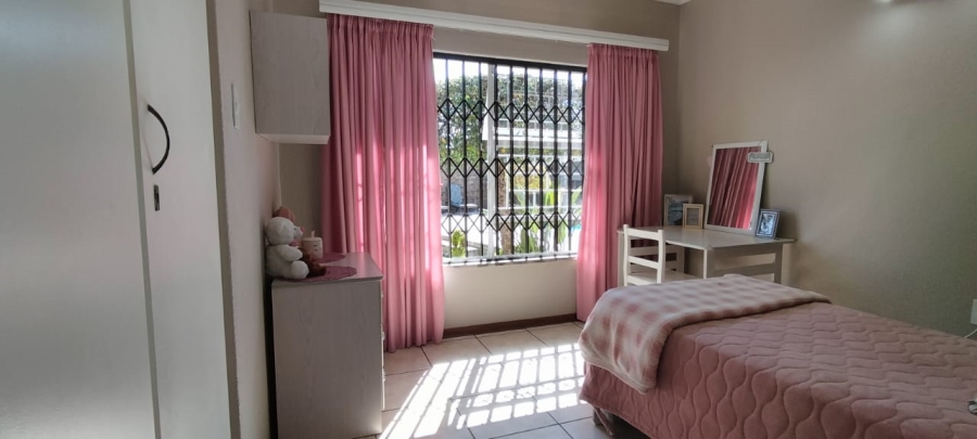 4 Bedroom Property for Sale in Greenhills Gauteng