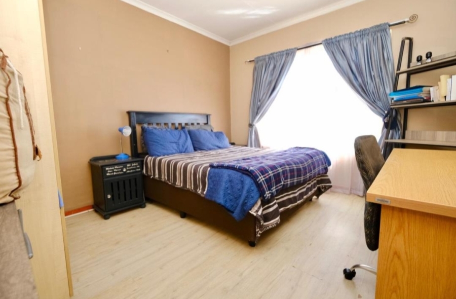 2 Bedroom Property for Sale in New State Areas Gauteng