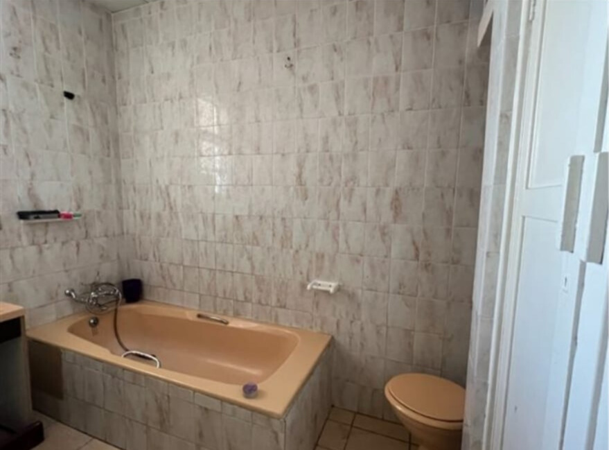 8 Bedroom Property for Sale in Rosettenville Gauteng