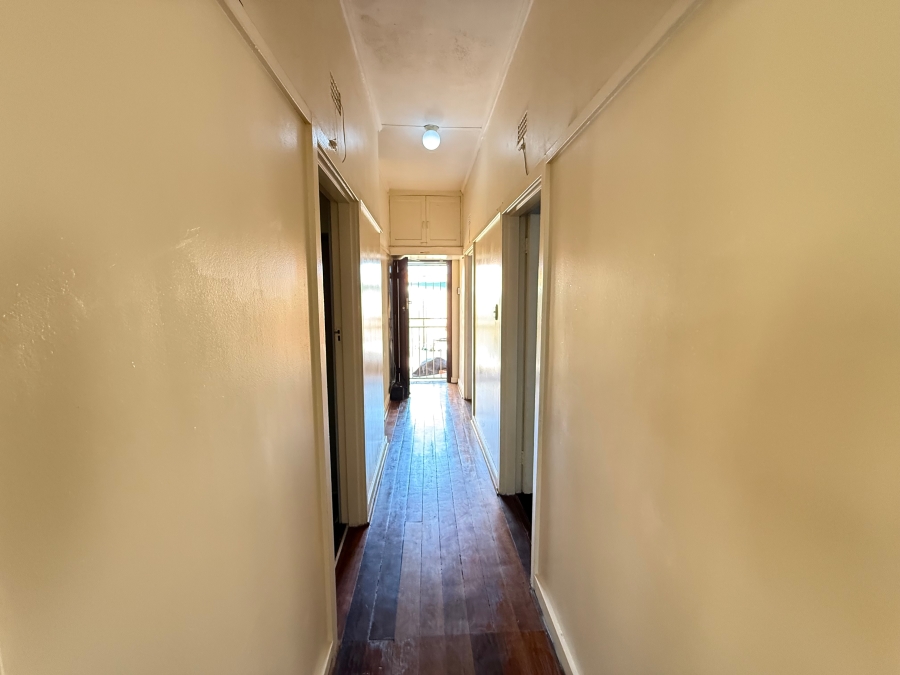 8 Bedroom Property for Sale in Rosettenville Gauteng