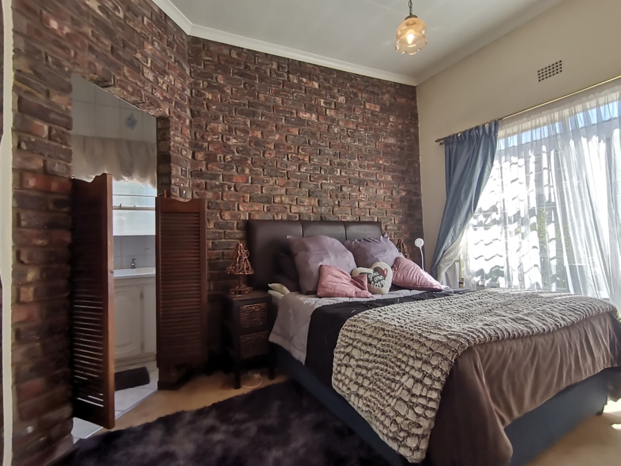 3 Bedroom Property for Sale in Kibler Park Gauteng