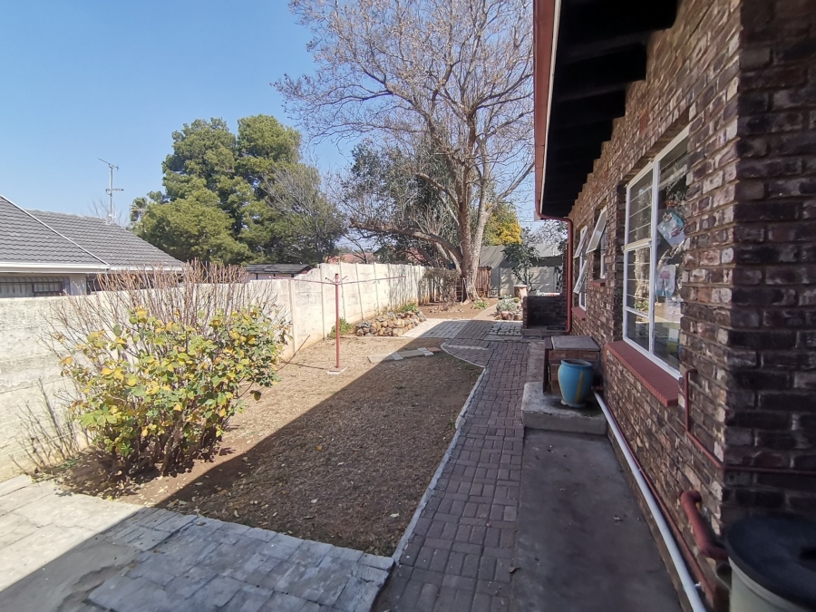 3 Bedroom Property for Sale in Kibler Park Gauteng
