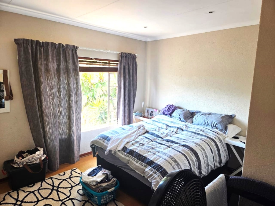 2 Bedroom Property for Sale in Annlin Gauteng