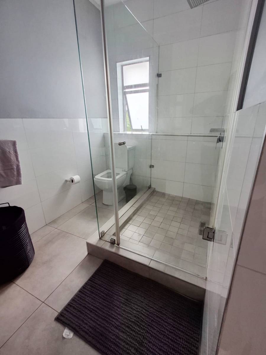 To Let 3 Bedroom Property for Rent in Oaklands Gauteng