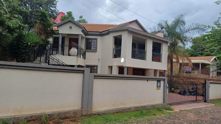 4 Bedroom Property for Sale in Meyerspark Gauteng