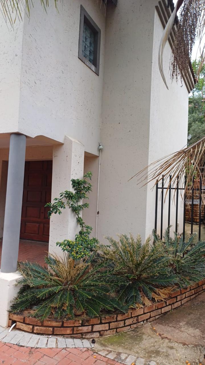 4 Bedroom Property for Sale in Meyerspark Gauteng