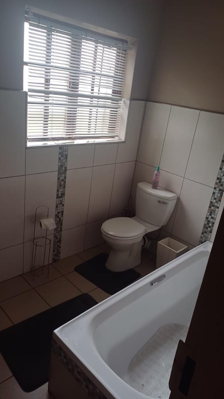 4 Bedroom Property for Sale in Meyerspark Gauteng