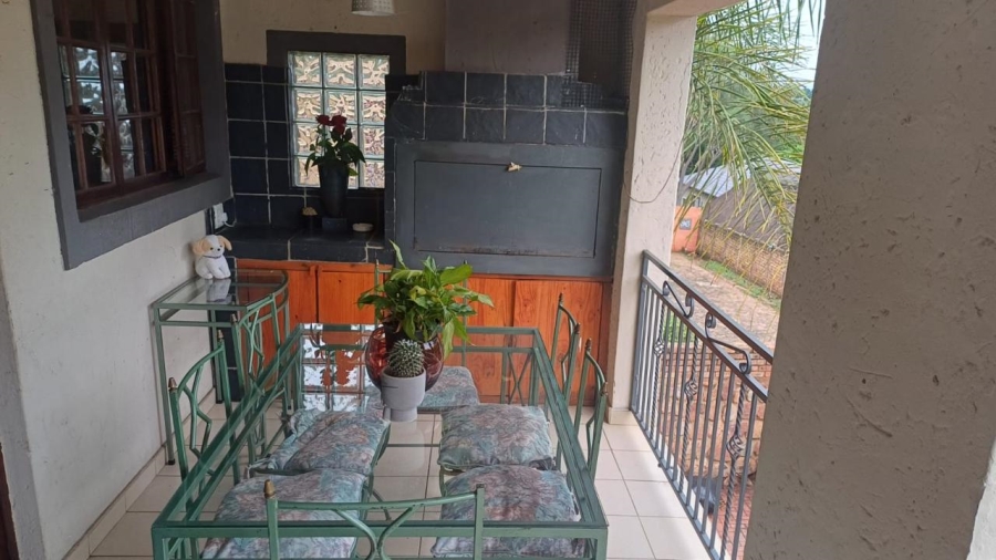4 Bedroom Property for Sale in Meyerspark Gauteng