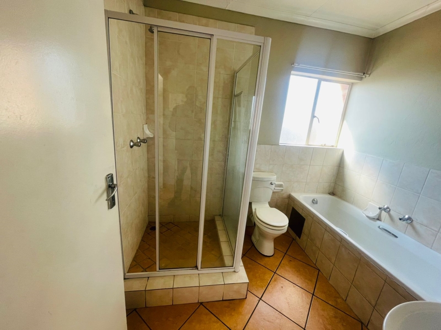 To Let 2 Bedroom Property for Rent in Birchleigh Gauteng