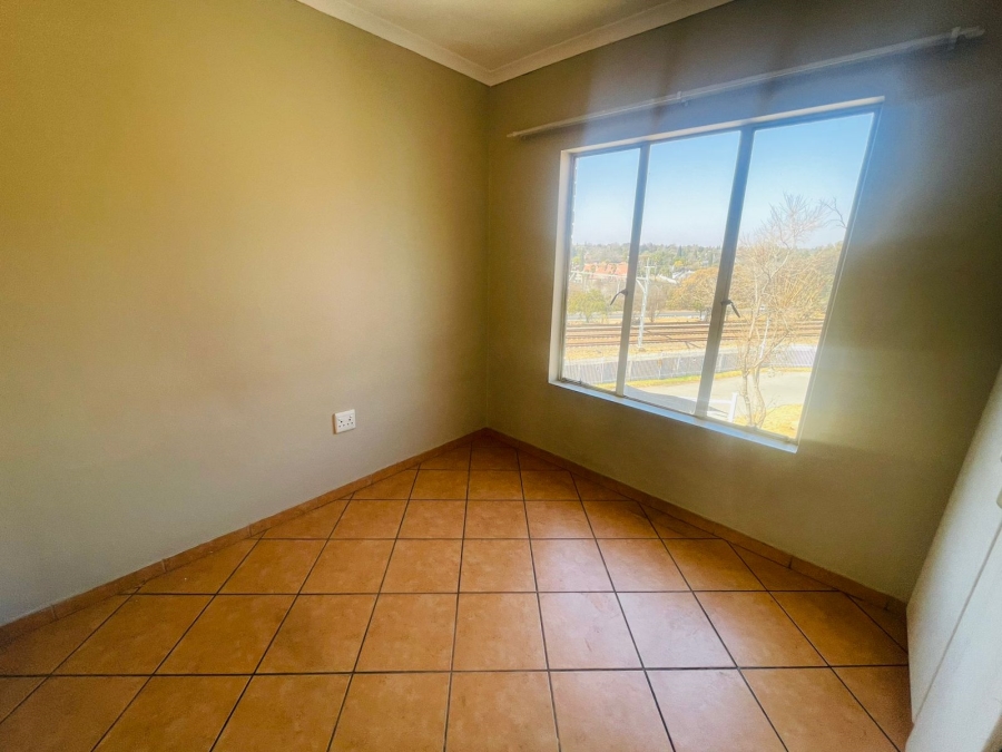 To Let 2 Bedroom Property for Rent in Birchleigh Gauteng