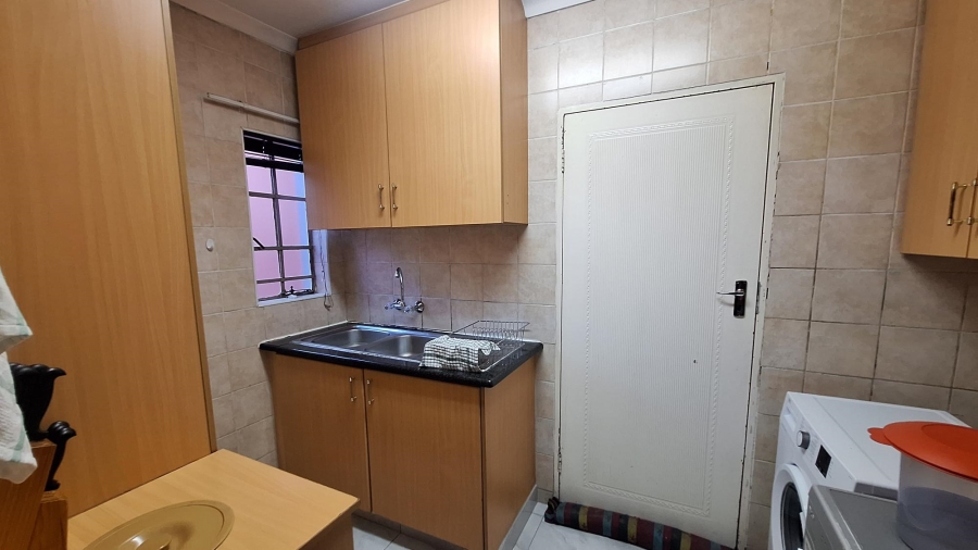 To Let 3 Bedroom Property for Rent in Thatchfield Manor Gauteng