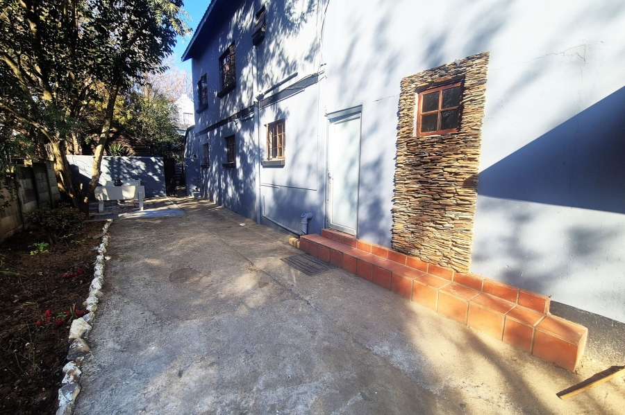 To Let 1 Bedroom Property for Rent in Johannesburg North Gauteng