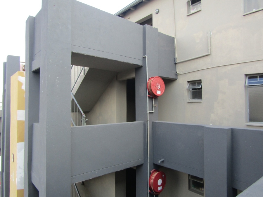 2 Bedroom Property for Sale in Fleurhof Gauteng