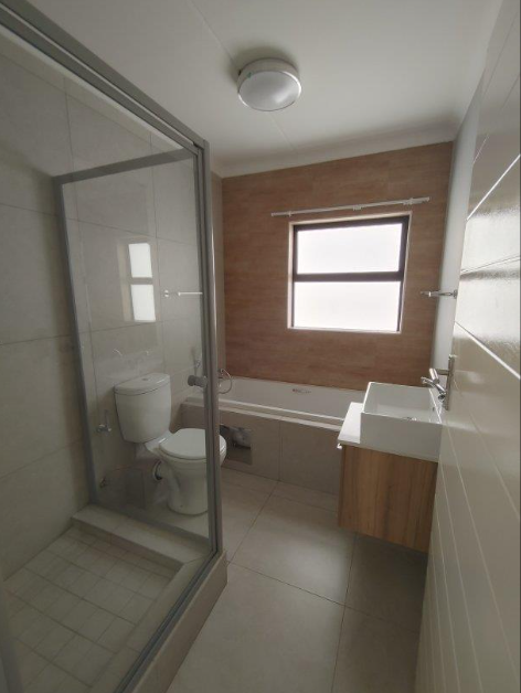 To Let 2 Bedroom Property for Rent in Modderfontein Gauteng