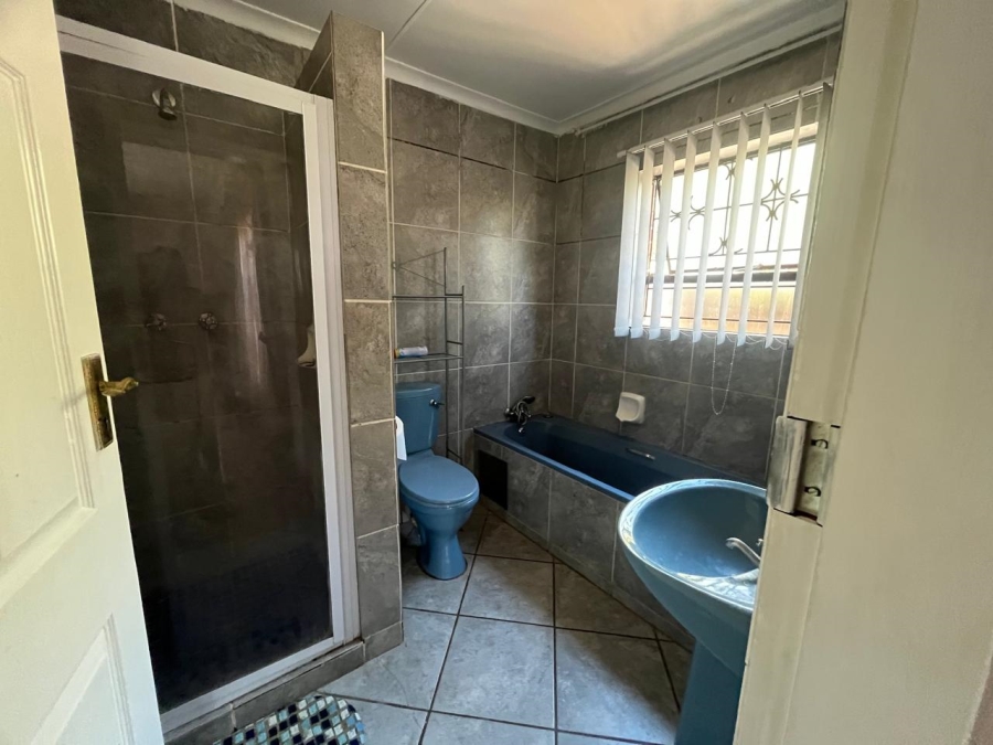 3 Bedroom Property for Sale in Danville Gauteng
