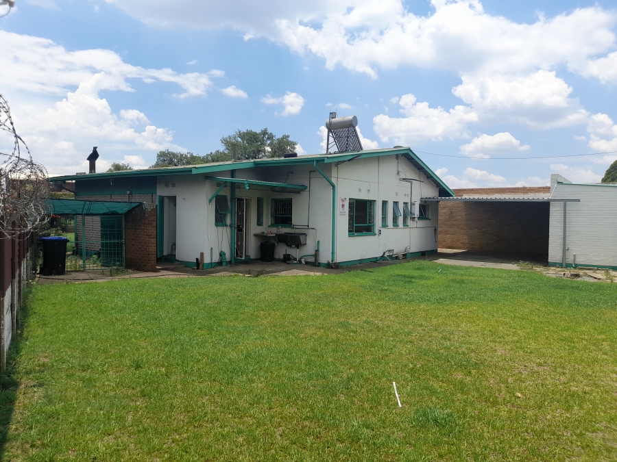 To Let 3 Bedroom Property for Rent in Vanderbijlpark CE 2 Gauteng