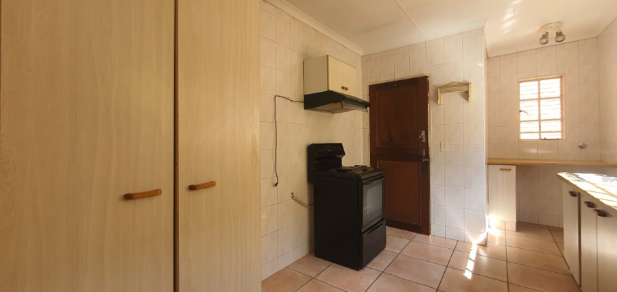 3 Bedroom Property for Sale in Denlee Gauteng