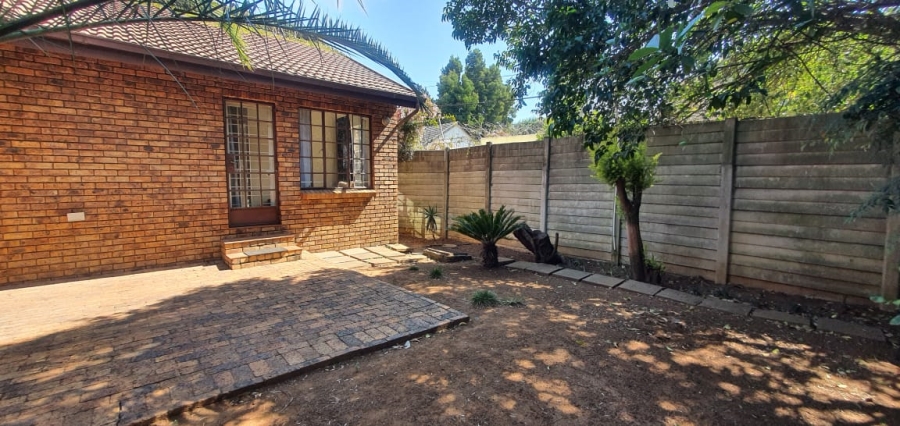 3 Bedroom Property for Sale in Denlee Gauteng