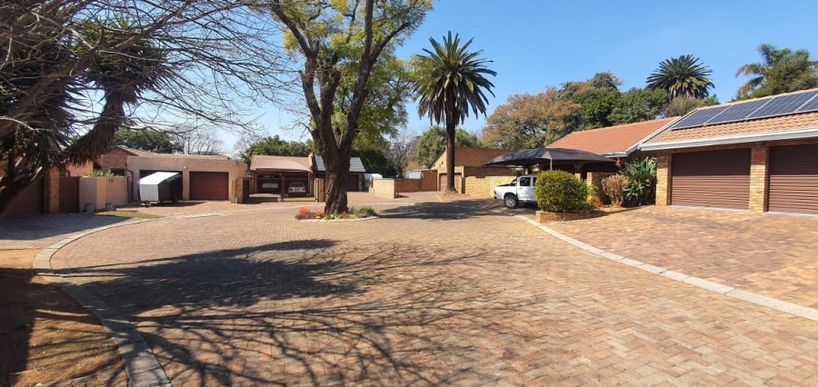 3 Bedroom Property for Sale in Denlee Gauteng