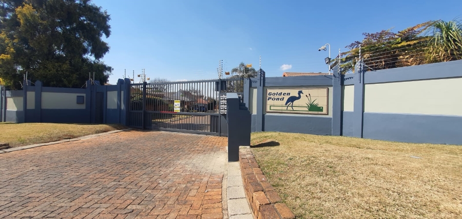 3 Bedroom Property for Sale in Denlee Gauteng