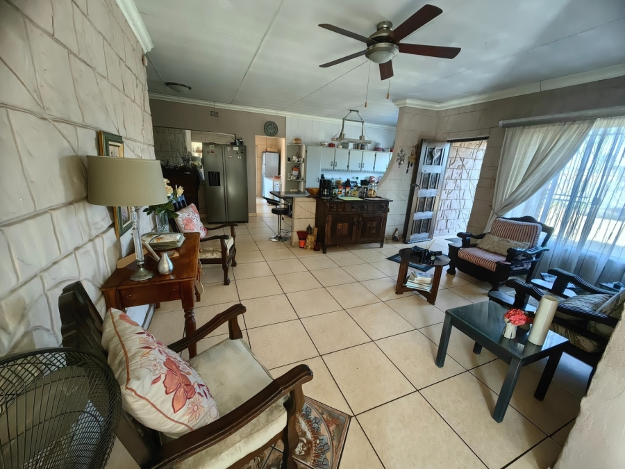 3 Bedroom Property for Sale in Bonanne Gauteng