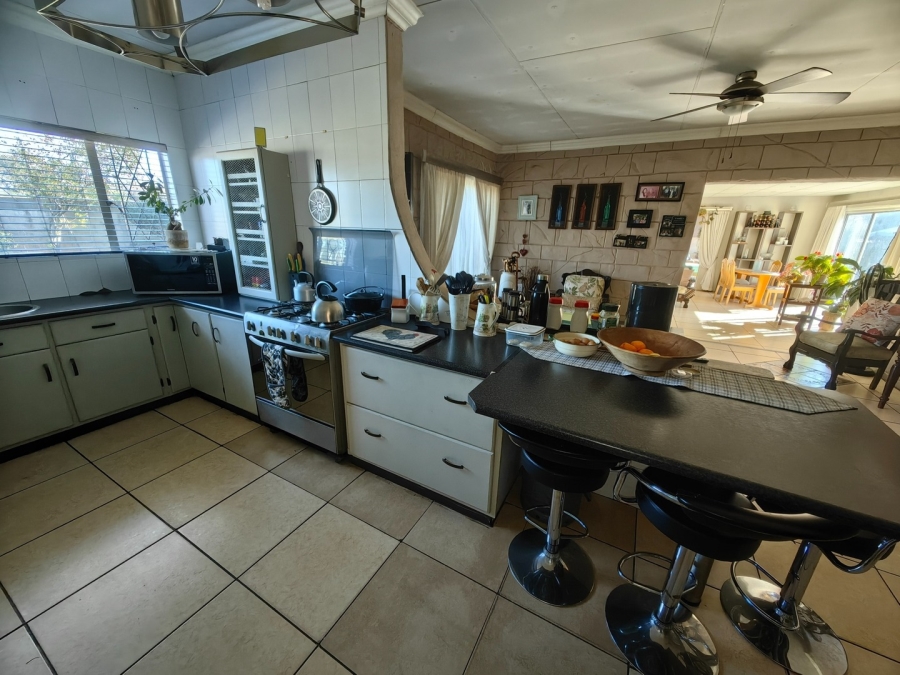 3 Bedroom Property for Sale in Bonanne Gauteng