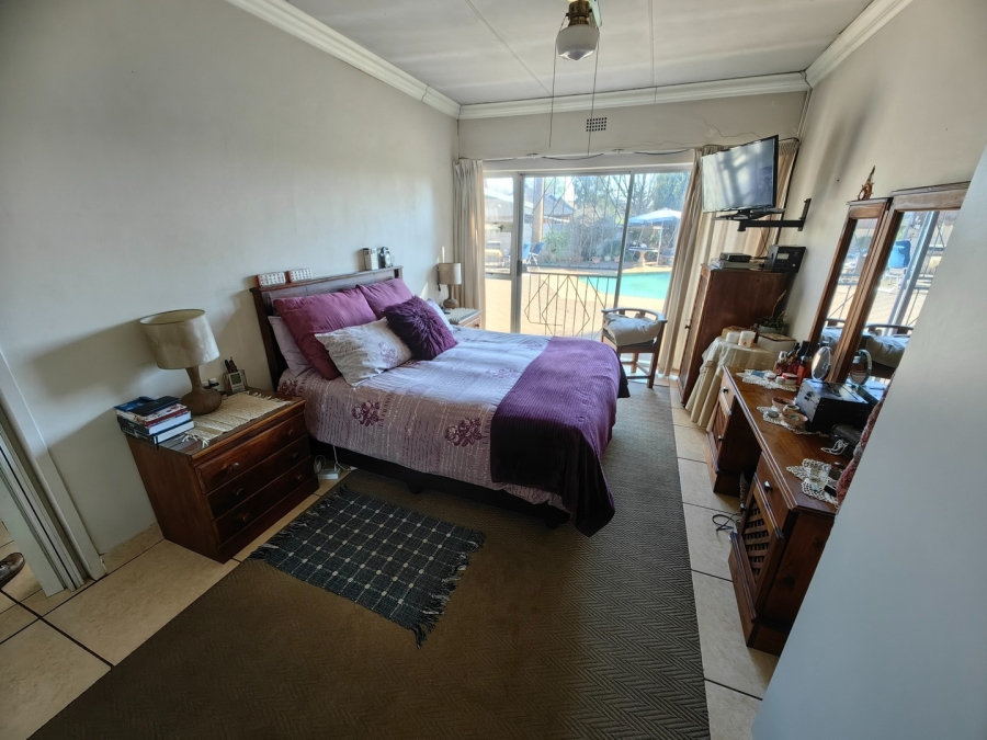 3 Bedroom Property for Sale in Bonanne Gauteng