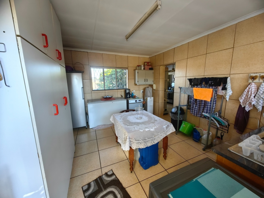 3 Bedroom Property for Sale in Bonanne Gauteng