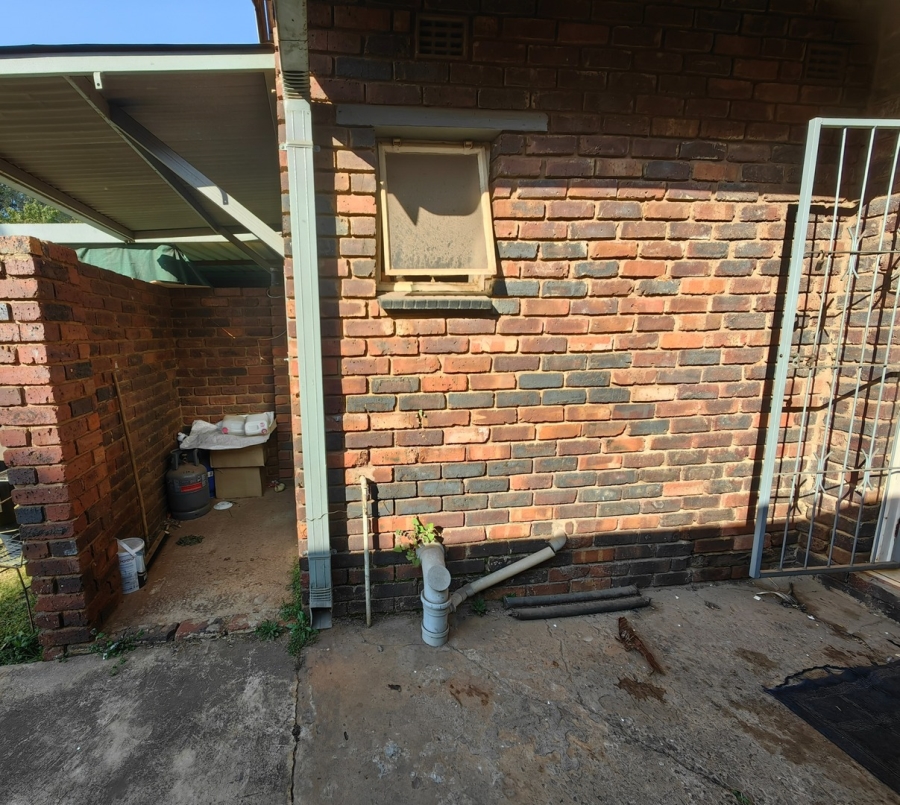 3 Bedroom Property for Sale in Bonanne Gauteng