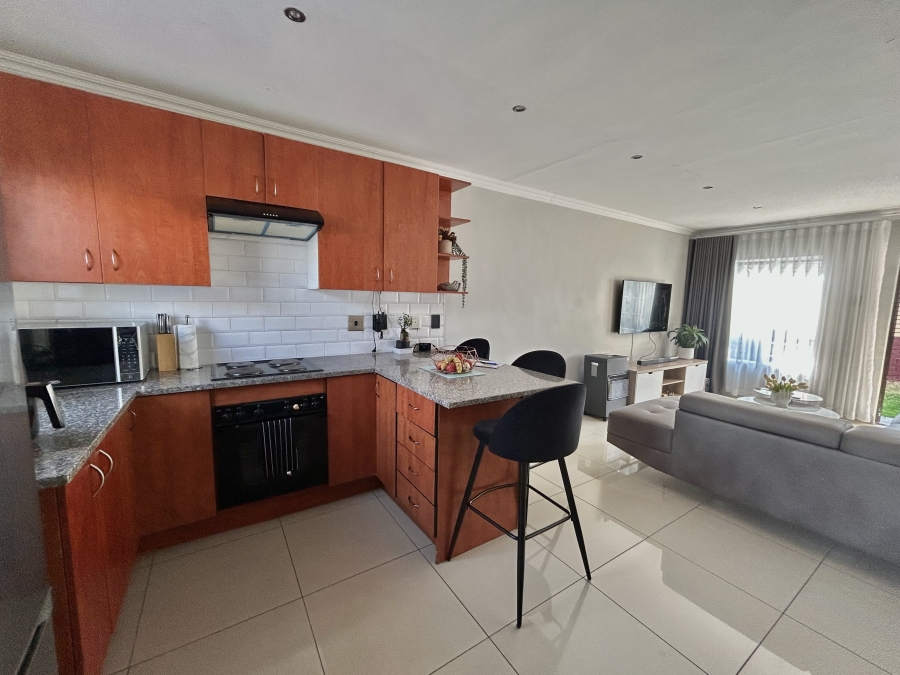 2 Bedroom Property for Sale in Halfway Gardens Gauteng