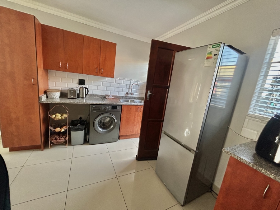 2 Bedroom Property for Sale in Halfway Gardens Gauteng