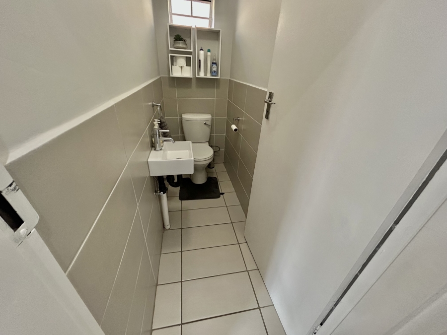 2 Bedroom Property for Sale in Halfway Gardens Gauteng