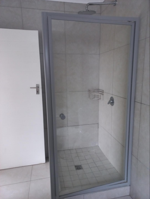 To Let 1 Bedroom Property for Rent in Modderfontein Gauteng