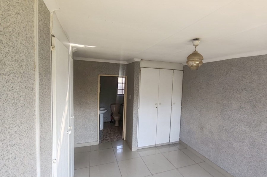 3 Bedroom Property for Sale in Noordwyk Gauteng