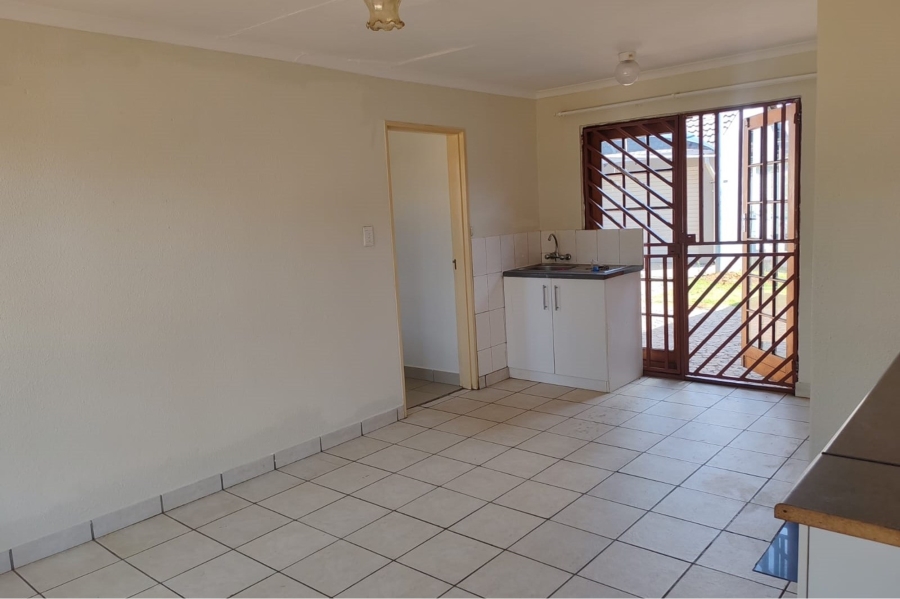3 Bedroom Property for Sale in Noordwyk Gauteng