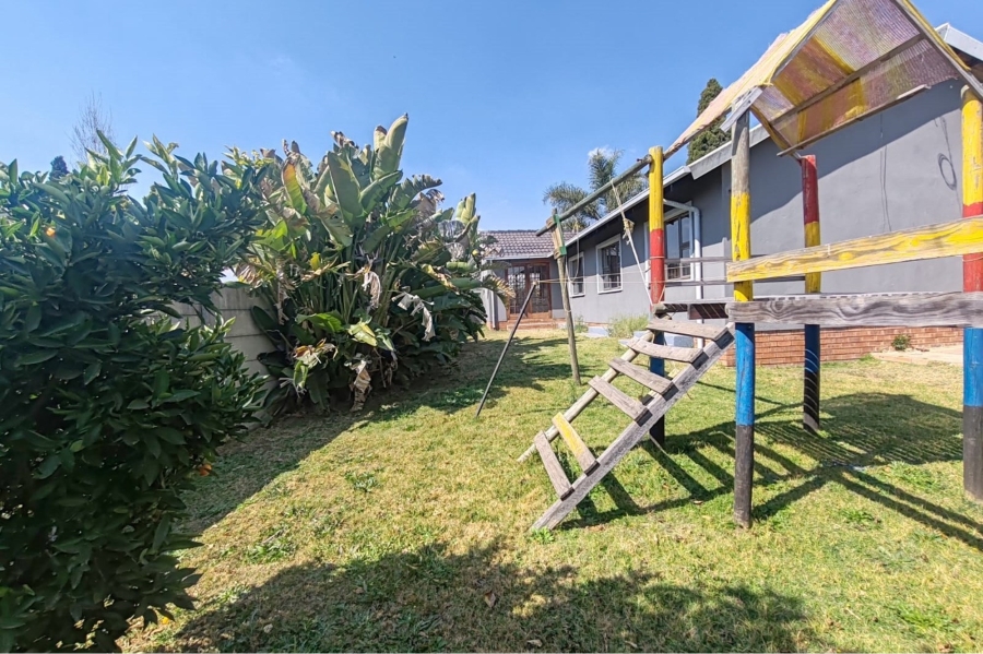3 Bedroom Property for Sale in Noordwyk Gauteng