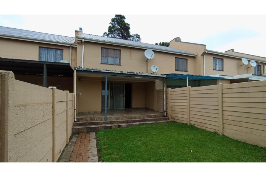 2 Bedroom Property for Sale in Lyndhurst Gauteng